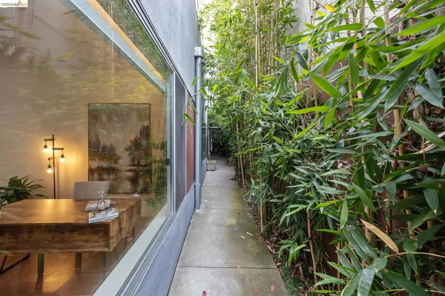 2709 10th St #D, Berkeley, CA 94710 - #2