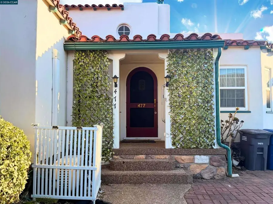 477 W 10th St, Pittsburg, CA 94565 - #2