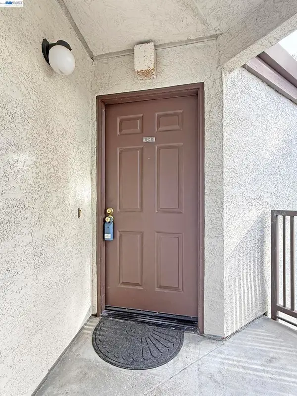 21314 Gary Dr #314, Hayward, CA 94546