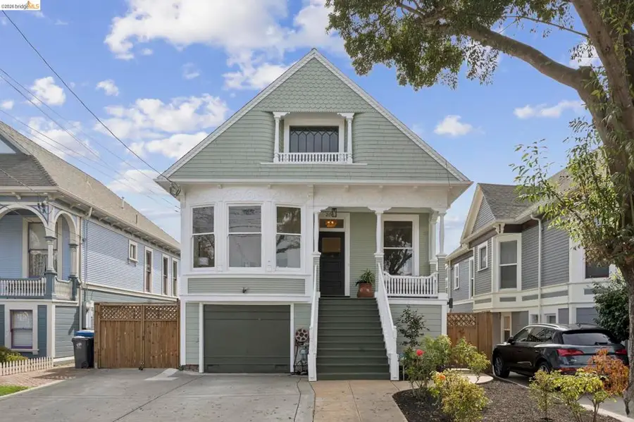 2138 Pacific Ave, Alameda, CA 94501 - #2