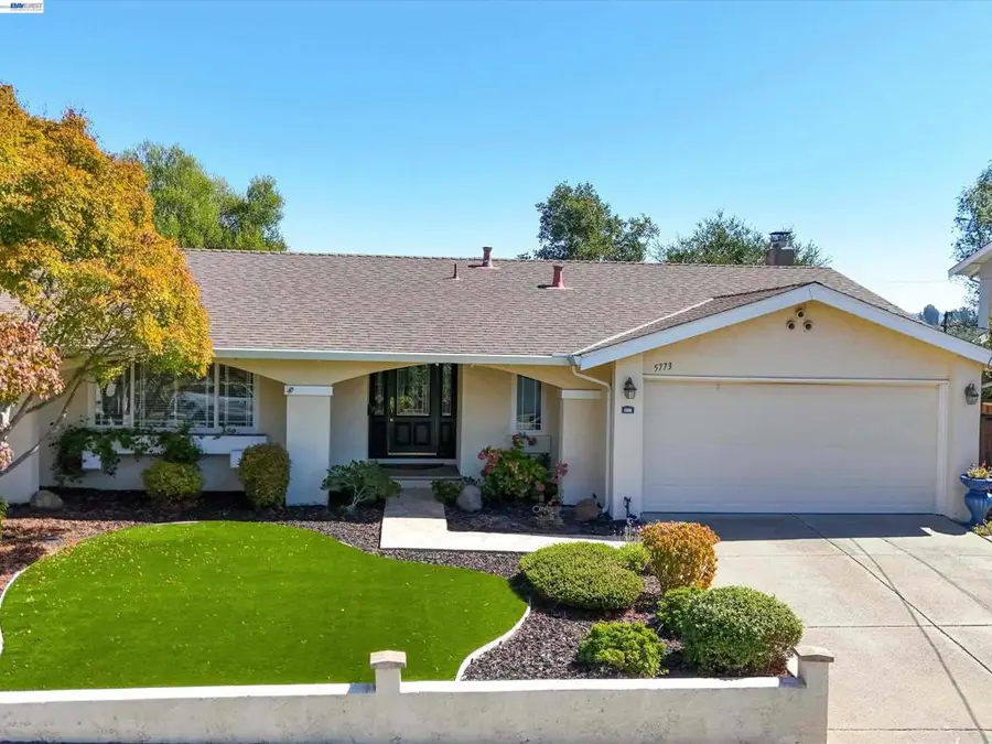 5773 Shadow Ridge Dr, Castro Valley, CA 94552 - #2