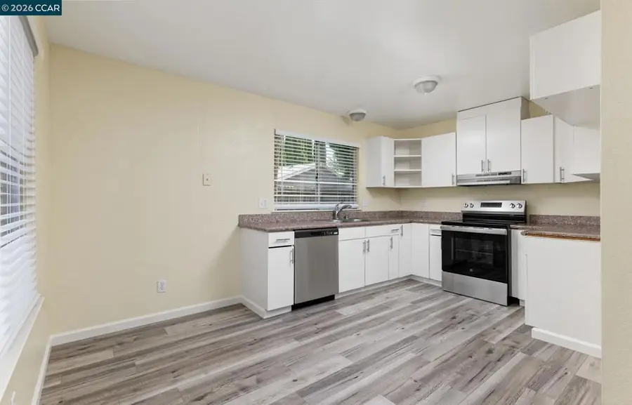 7661 Telfer Way, Sacramento, CA 95823 - #3