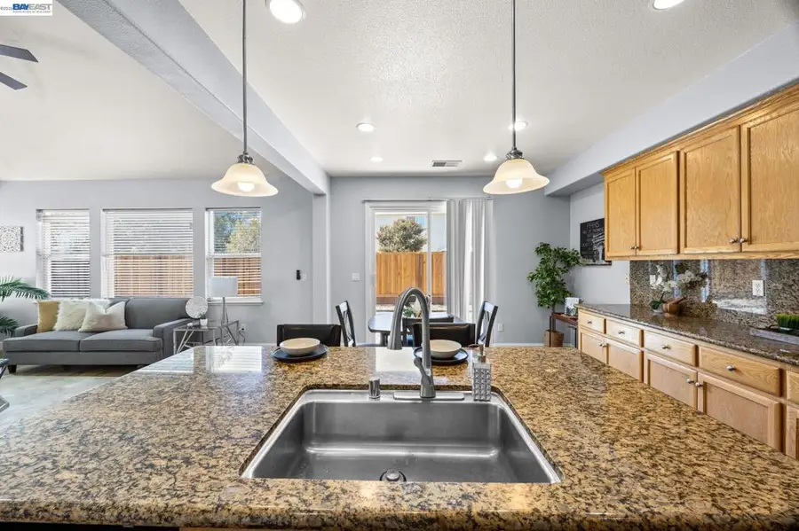 257 Orchid Lane, Patterson, CA 95363 - #2