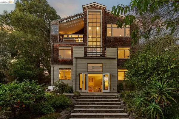 2920 Avalon Ave, Berkeley, CA 94705