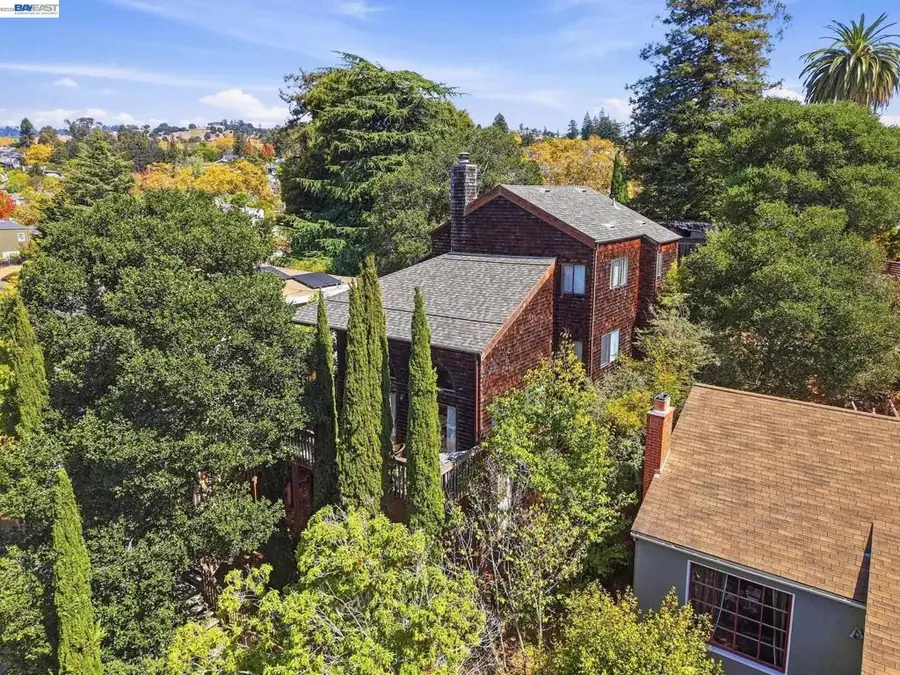 1520 Grand, Piedmont, CA 94611 - #2