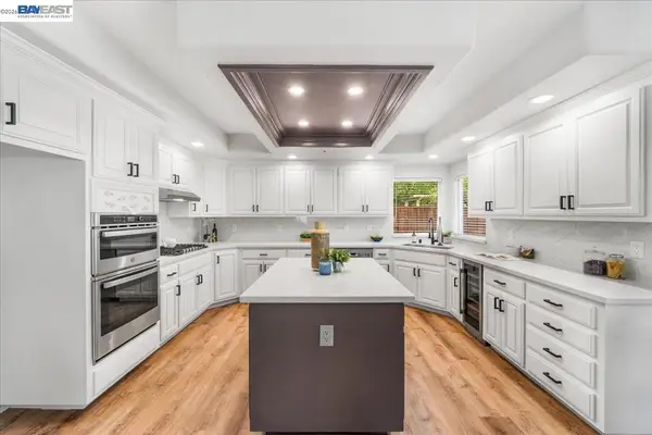2172 Bess Ave, Livermore, CA 94550