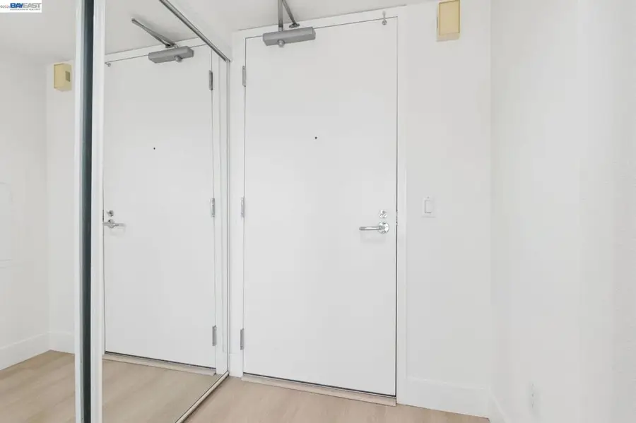 989 Webster Street #546, Oakland, CA 94607 - #2