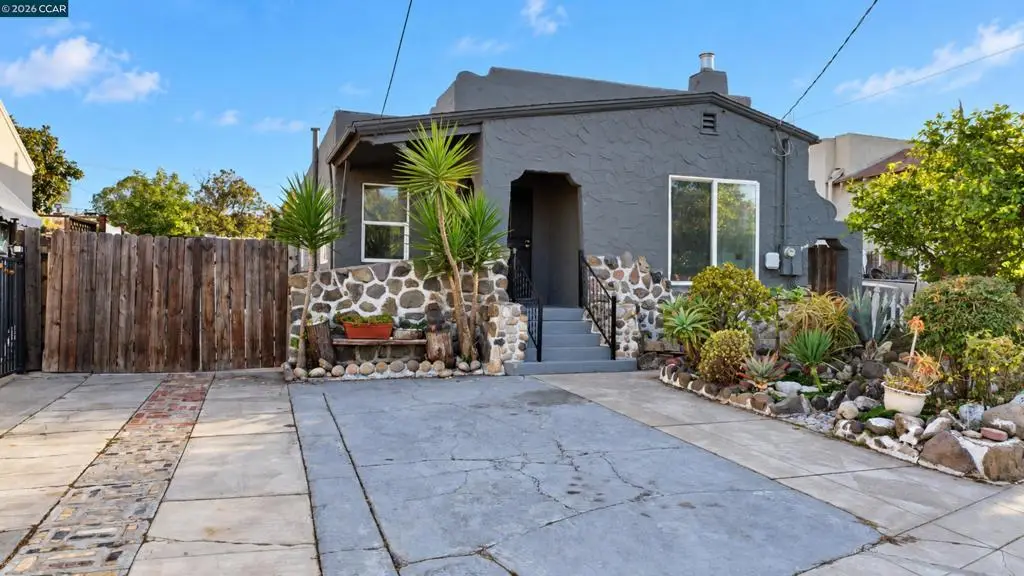 429 W 11th St, Pittsburg, CA 94565 - #1
