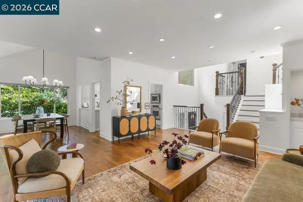 500 Monarch Ridge Dr, Walnut Creek, CA 94597