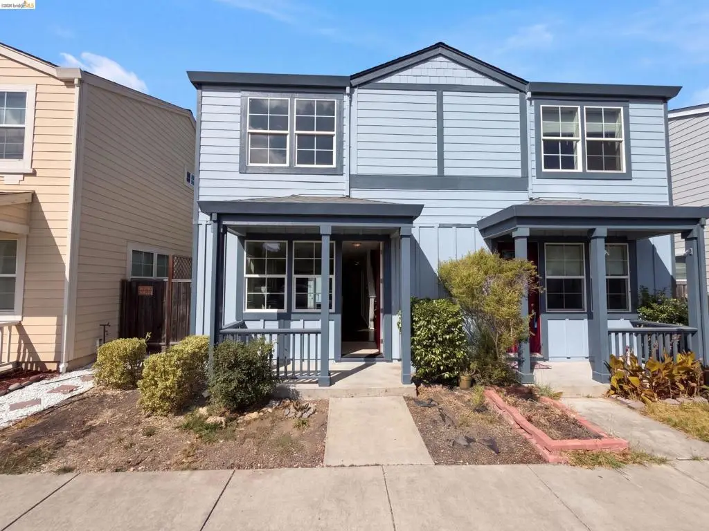2560 N Village Dr, Santa Rosa, CA 95403 - #1
