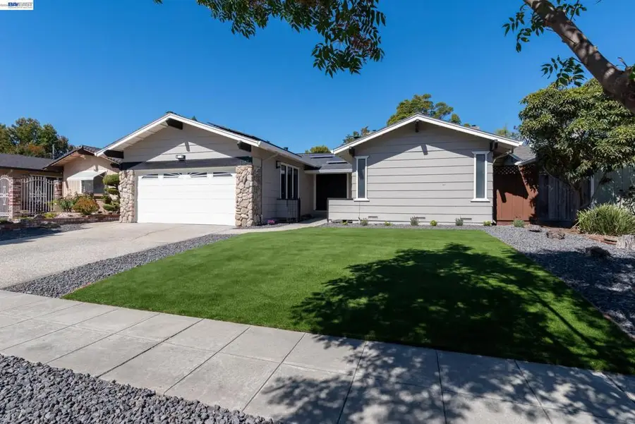 1487 Fry Ln, Hayward, CA 94545 - #2