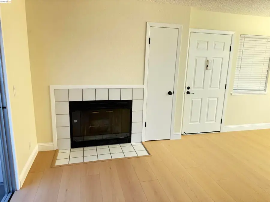 25129 Copa Del Oro Dr #203, Hayward, CA 94545 - #2