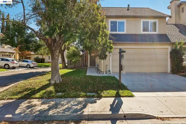 2129 Delucchi Dr, Pleasanton, CA 94588