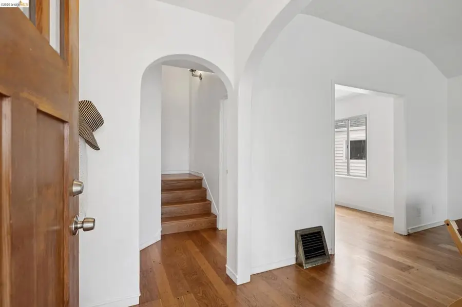 3530 Victor Ave, Oakland, CA 94619 - #2