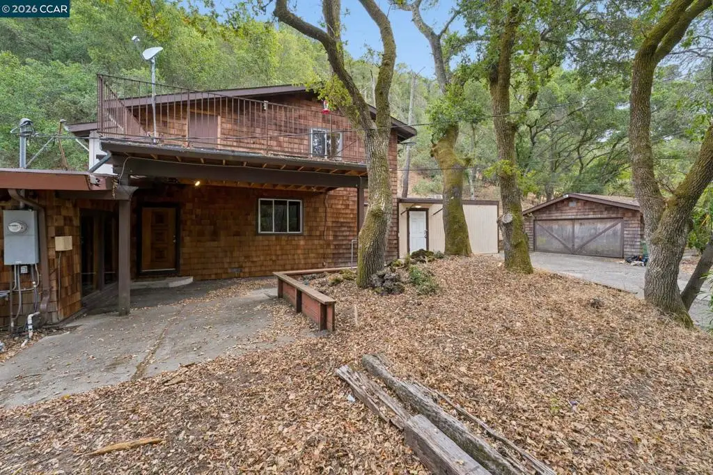 3471 Springhill Rd, Lafayette, CA 94549 - #1