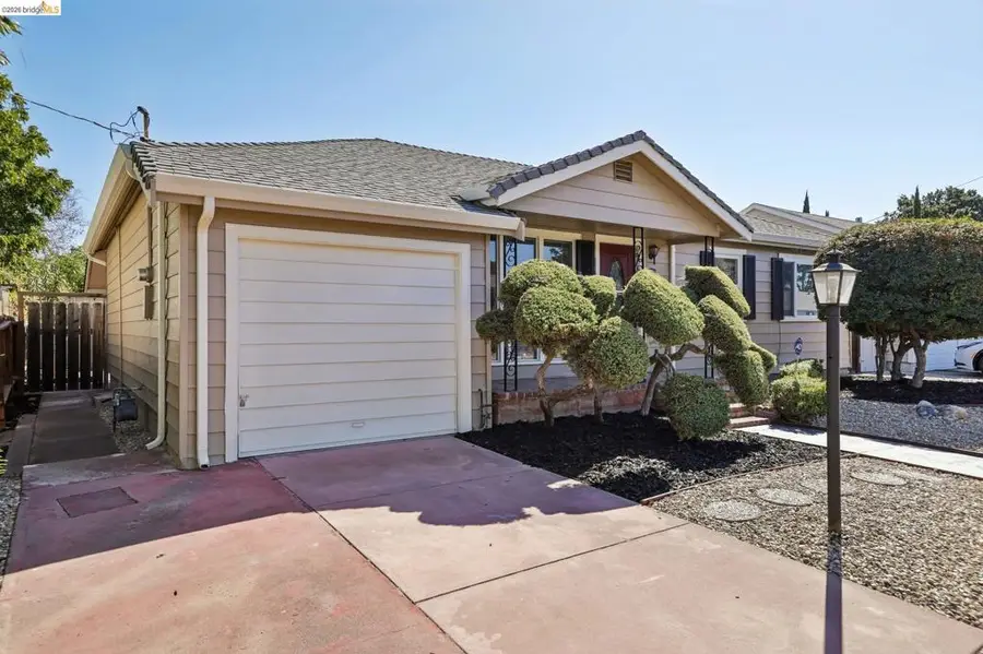 1911 Birch Ave, Antioch, CA 94509 - #2