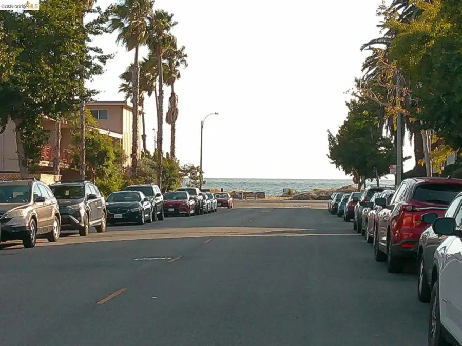 325 Kitty Hawk Rd #304, Alameda, CA 94501 - #2