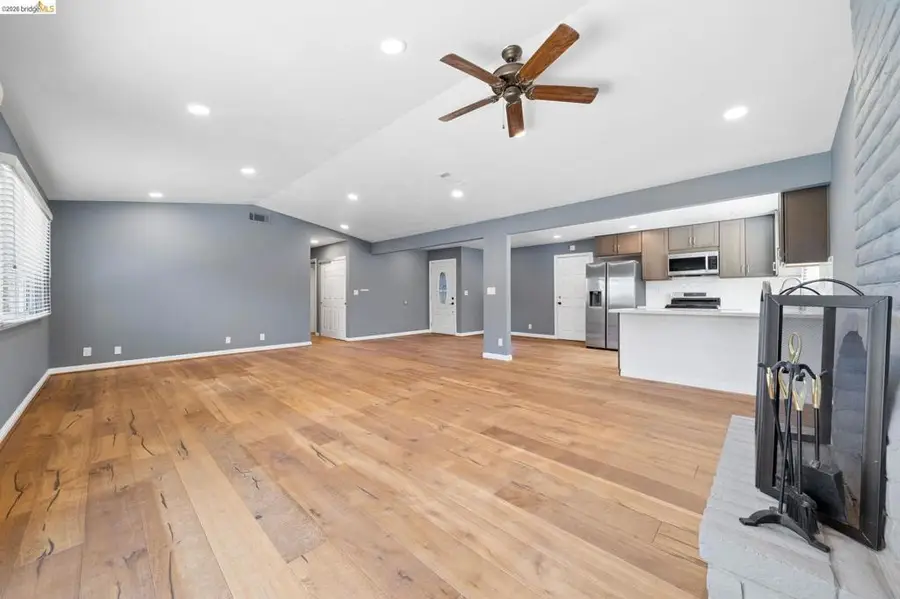 1055 Fox Meadow Way, Concord, CA 94518 - #3