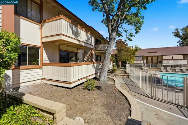 100 Kinross Dr #45, Walnut Creek, CA 94598