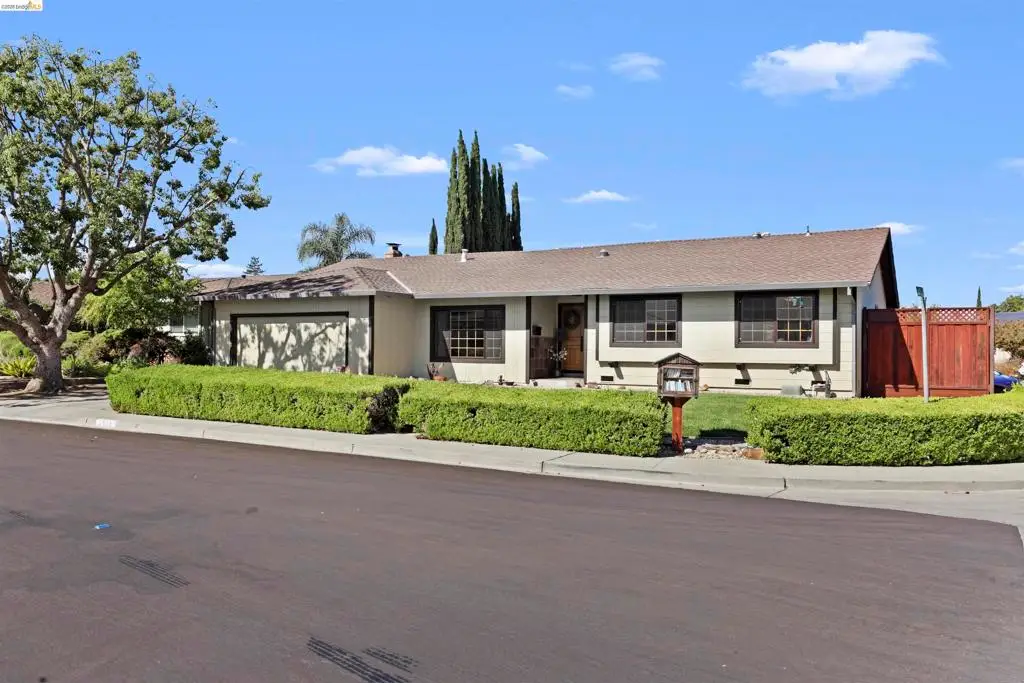 3909 Boatwright Dr, Concord, CA 94519 - #1