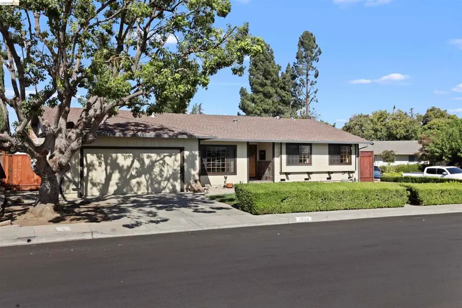 3909 Boatwright Dr, Concord, CA 94519 - #3