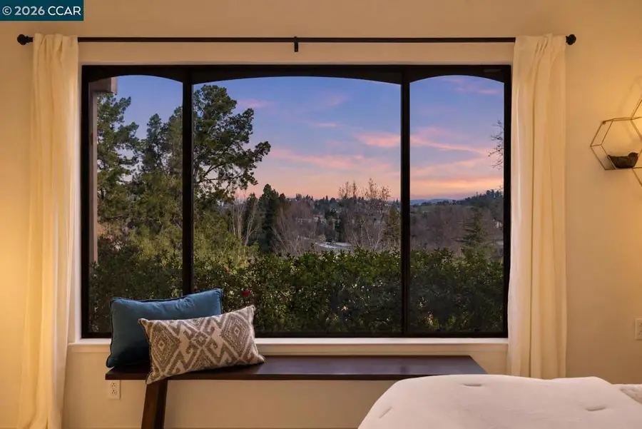 1348 Rockledge Ln #4, Walnut Creek, CA 94595 - #2