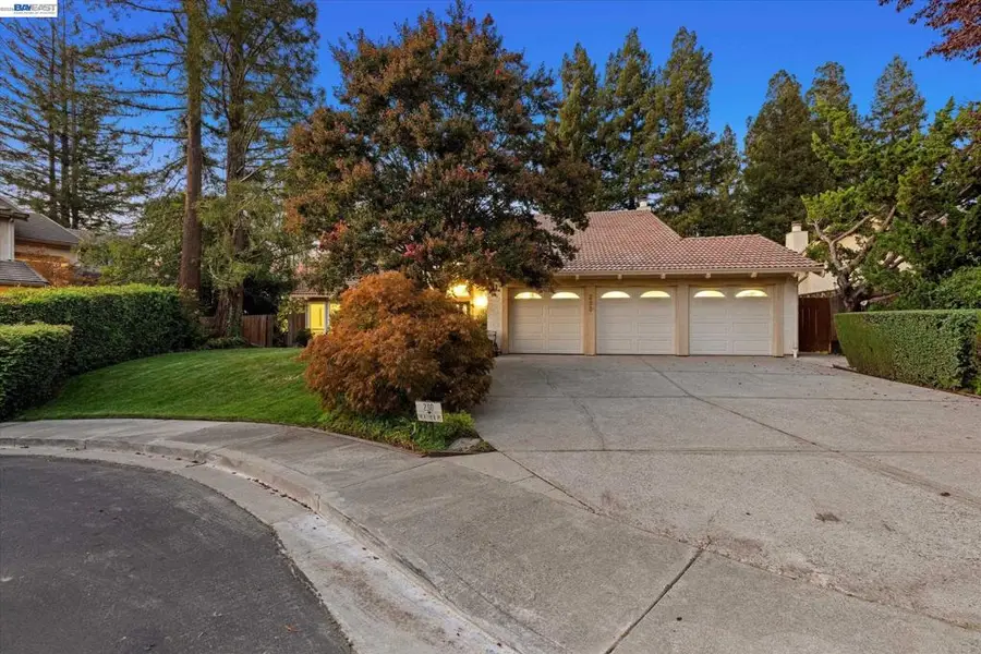 230 Heather Pl, Danville, CA 94526 - #2