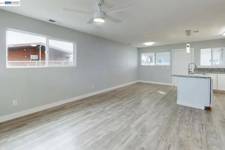 3892 Brougham Way, Olivehurst, CA 95961 - #3