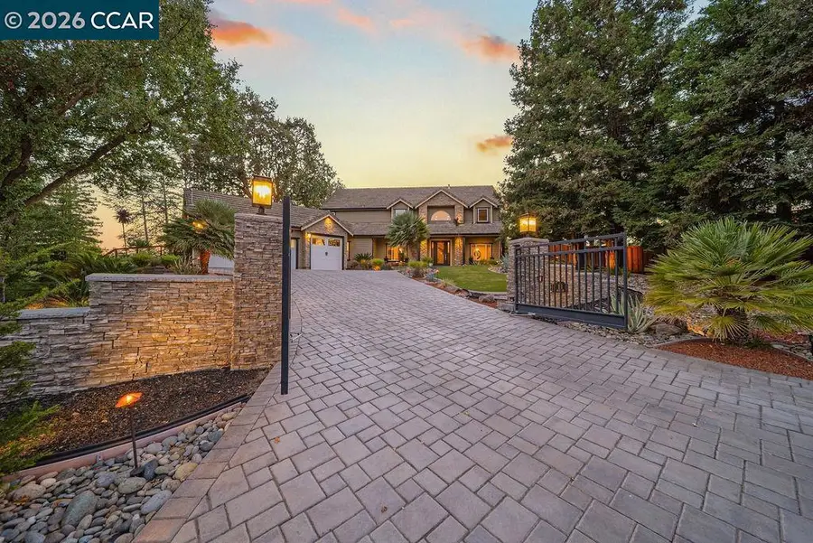 101 Amigo Ln, Walnut Creek, CA 94596 - #2
