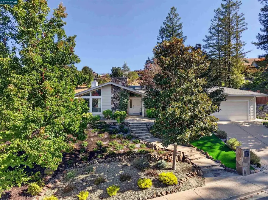 216 Sandringham Dr, Moraga, CA 94556 - #3