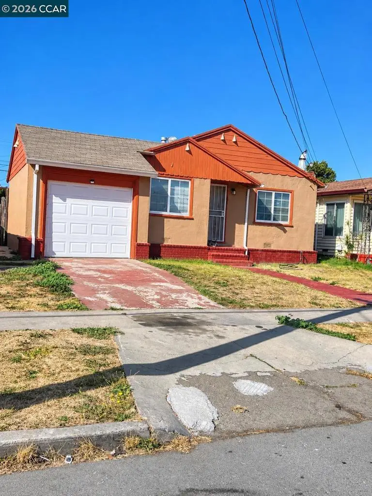 353 S 35th St, Richmond, CA 94804 - #1