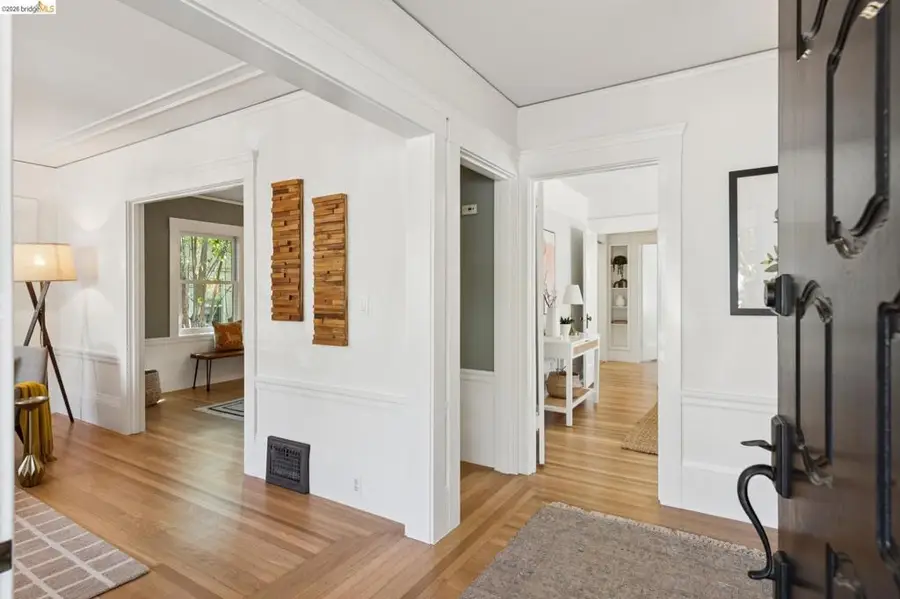 1163 El Centro Ave, Oakland, CA 94602 - #2