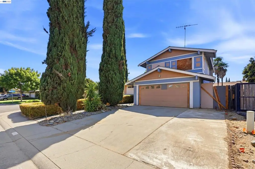 10010 Bexley Dr, Sacramento, CA 95827 - #1