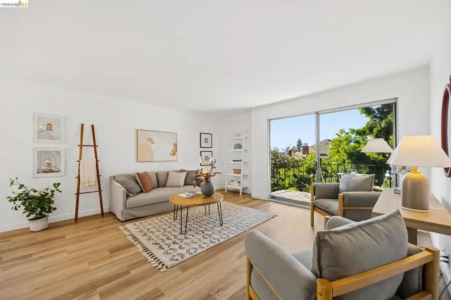 645 Chetwood #208, Oakland, CA 94610 - #2