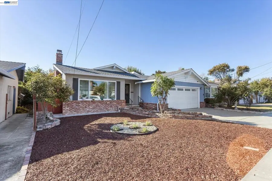 19431 Garrison Ave, Castro Valley, CA 94546 - #2
