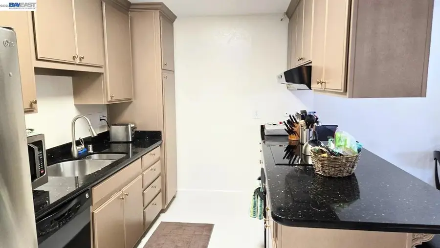 1932 Ptarmigan Dr #1, Walnut Creek, CA 94595 - #3