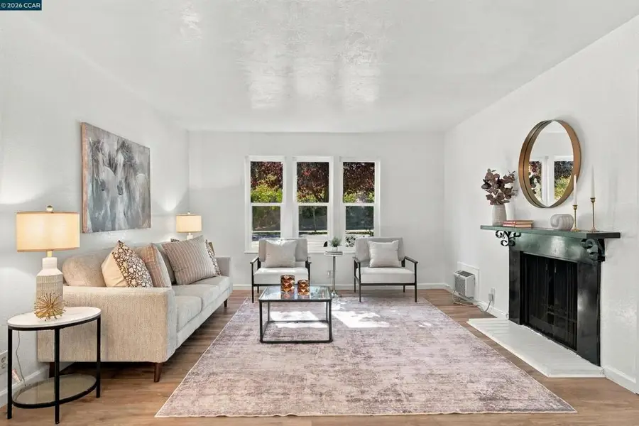 375 Camelback Rd #4, Pleasant Hill, CA 94523 - #2