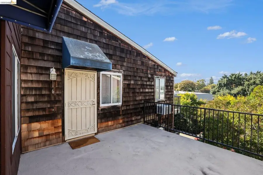 1969 Bonifacio St #6, Concord, CA 94520 - #2