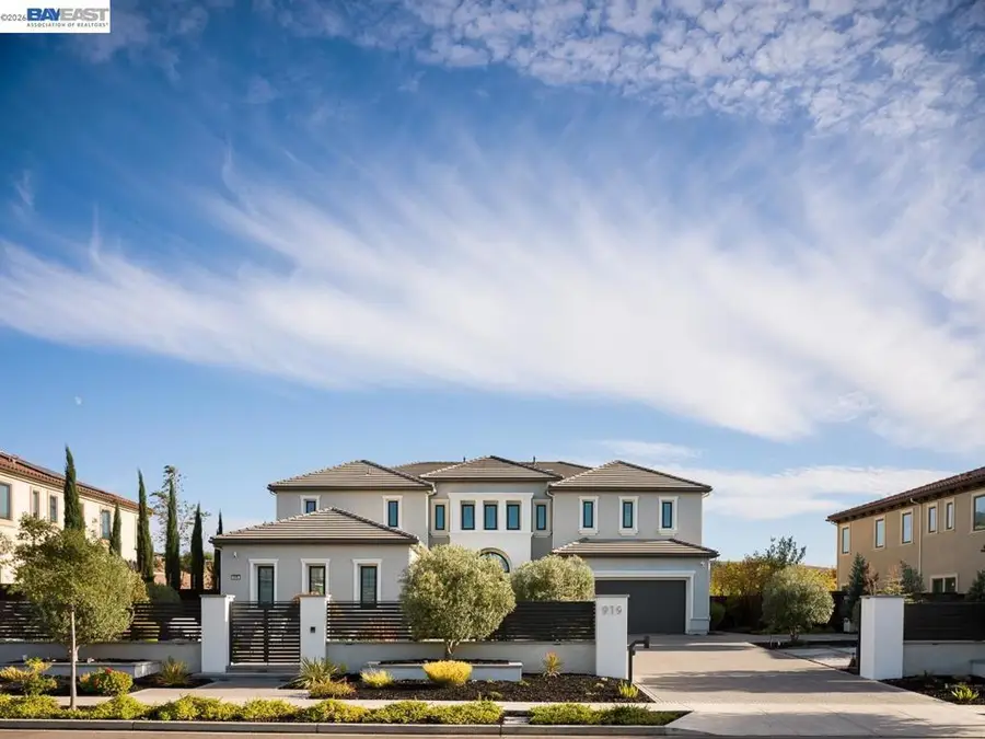 919 Connemara Ct, Danville, CA 94506 - #2