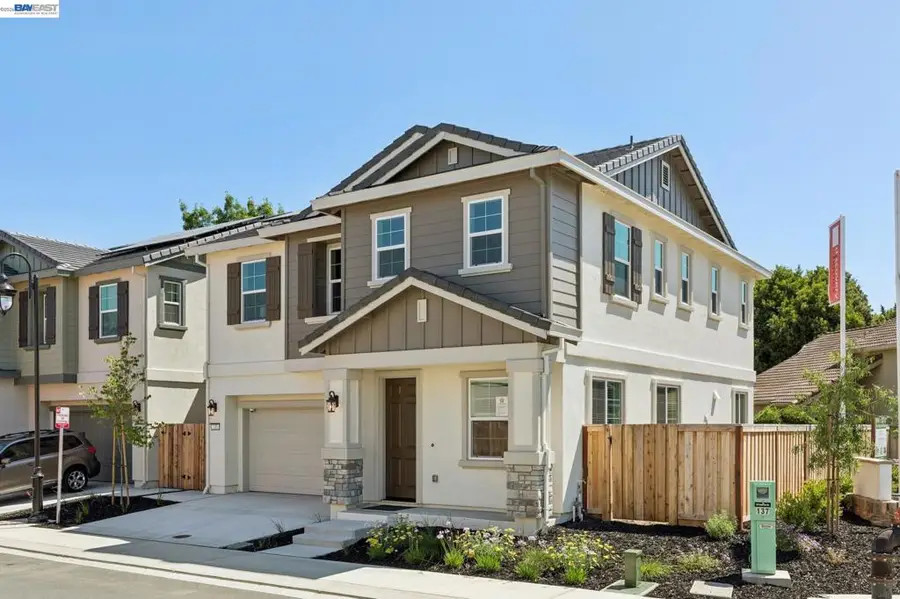 137 Creek View Cir, Fairfield, CA 94533 - #2