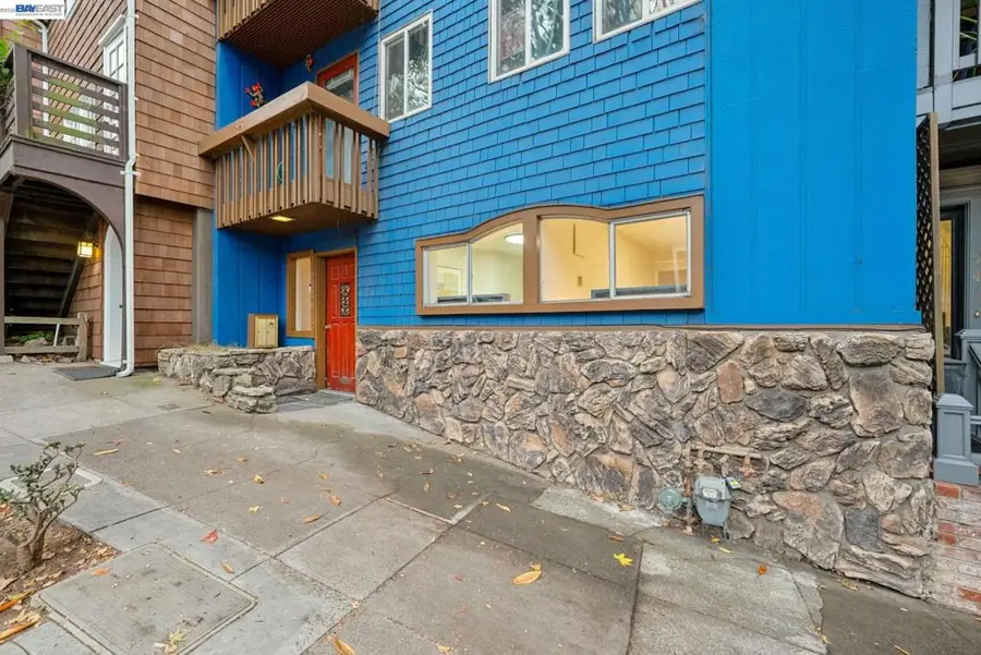 943 Clayton St, San Francisco, CA 94117 - #2