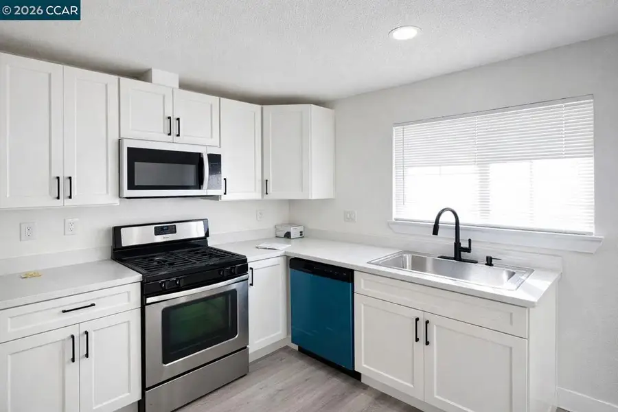 1512 15th St, San Pablo, CA 94806 - #2