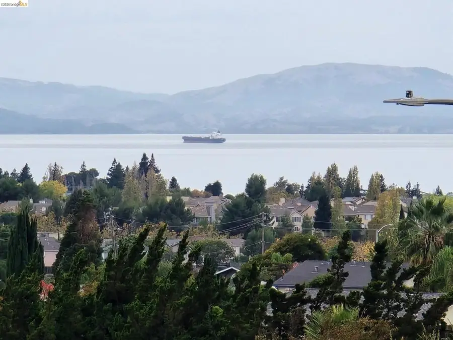 1020 Sandpoint Dr, Rodeo, CA 94572 - #2