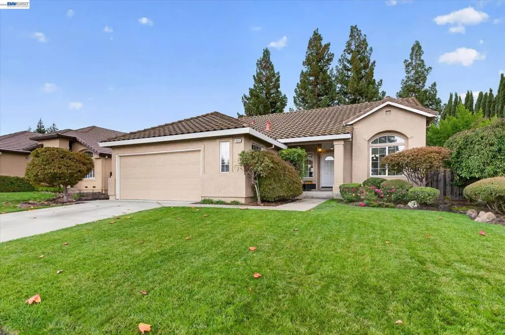 4853 Julie St, Livermore, CA 94550 - #1