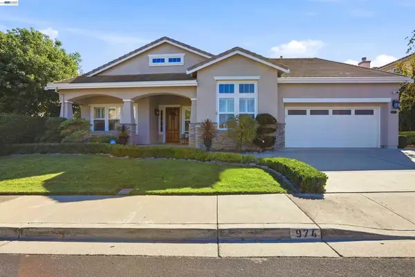 974 Rosehedge Ct, Concord, CA 94521