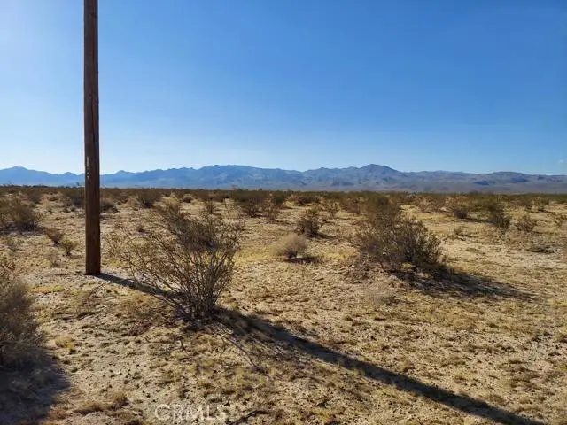 1 Coventry Street, Newberry Springs, CA 92365 - #1