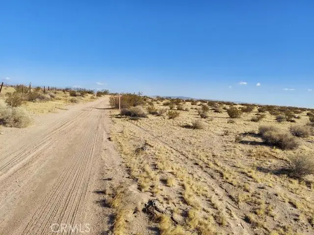 1 Valley Center Road, Newberry Springs, CA 92365 - #3