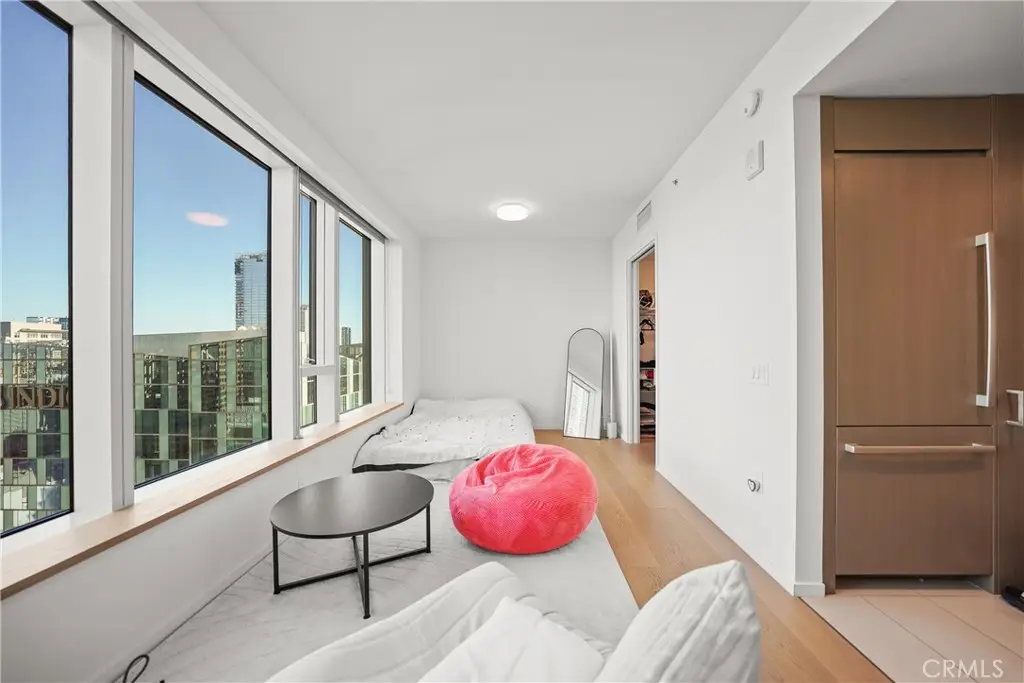 889 Francisco #2507, Los Angeles, CA 90017 - #1