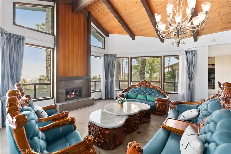 1605 Walter Ct, Colton, CA 92324 - Image #2