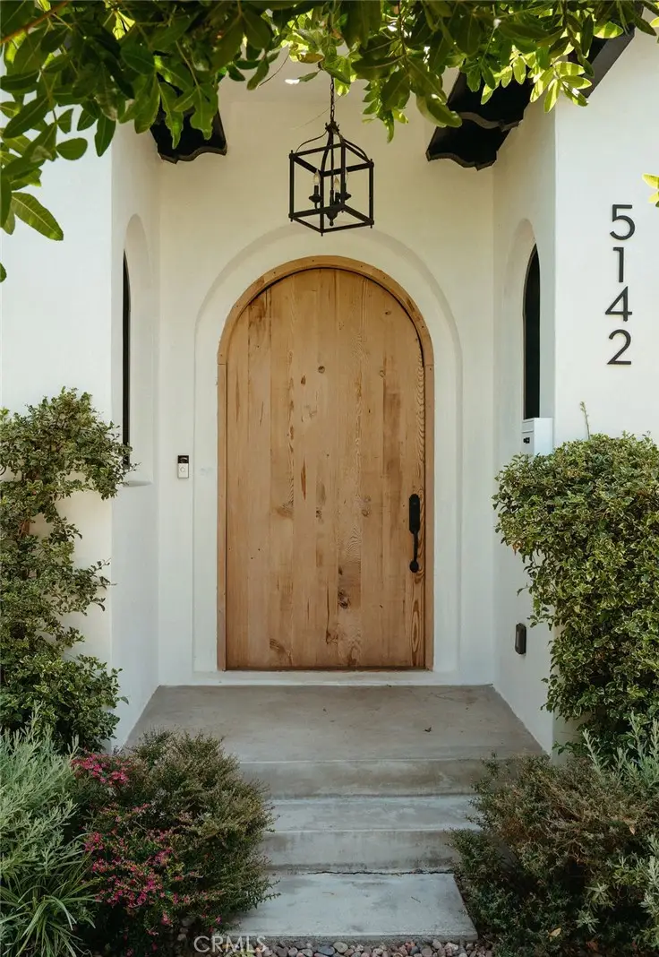 5142 Brynhurst Avenue, Los Angeles, CA 90043 - #3